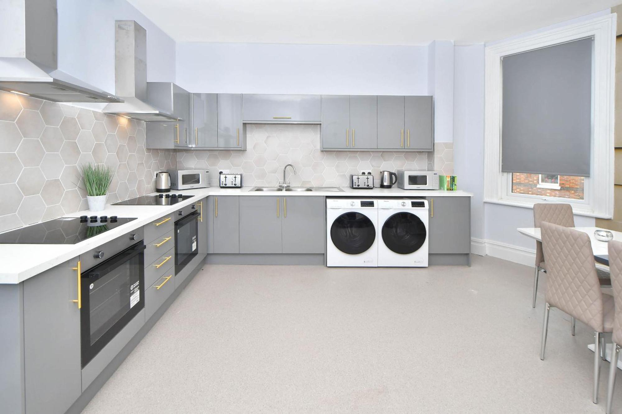 One Battison - Affordable Rooms, Suites & Studios In Stoke On Trent Zewnętrze zdjęcie