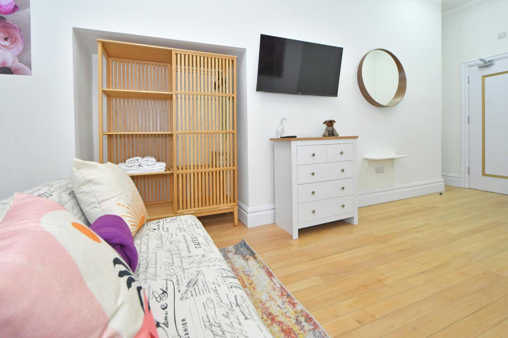 One Battison - Affordable Rooms, Suites & Studios In Stoke On Trent Zewnętrze zdjęcie